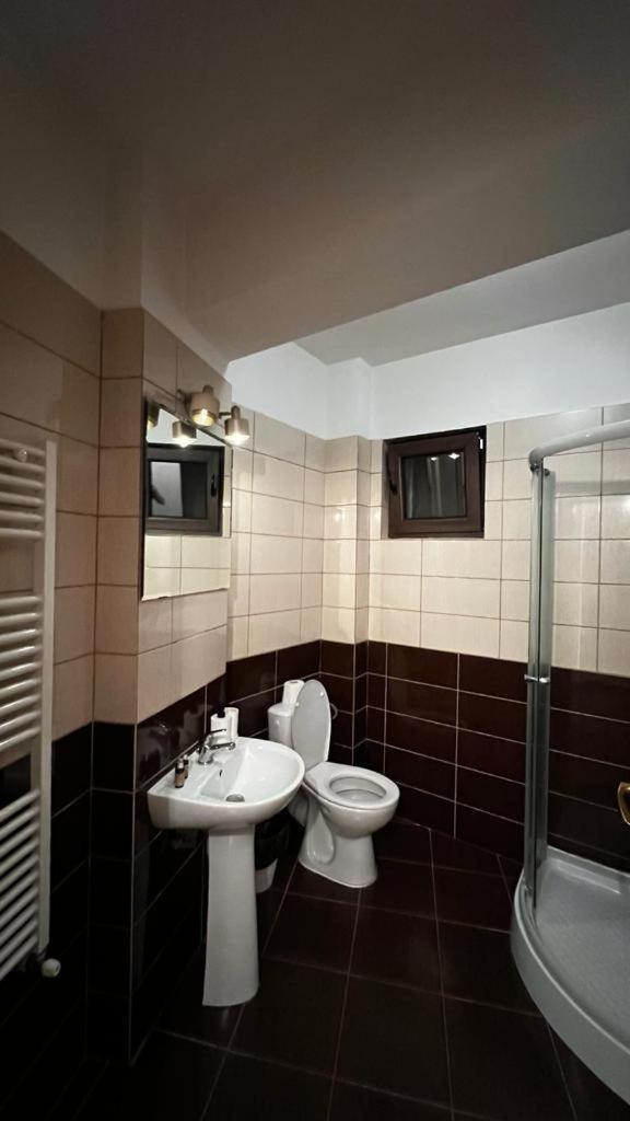 Central Studio Bucur Bukarest Exterior foto
